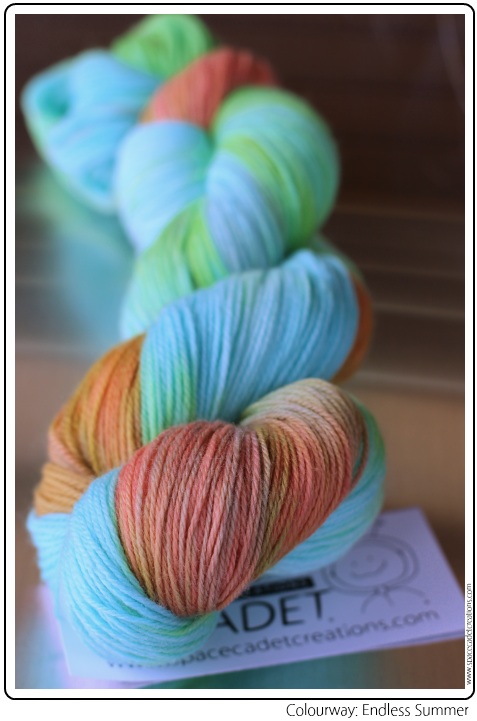 SpaceCadet Creations yarn in colourway Endless Summer