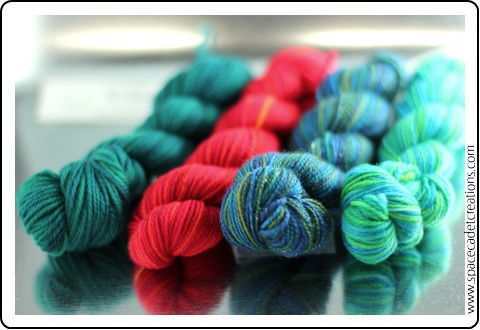 Experimentations in intense colour for the SpaceCadet's Mini-Skein Club