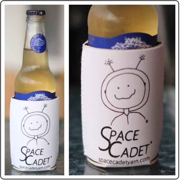 SpaceCadet Beer Cosy, the gift for the July InterStellar Yarn Alliance parcel